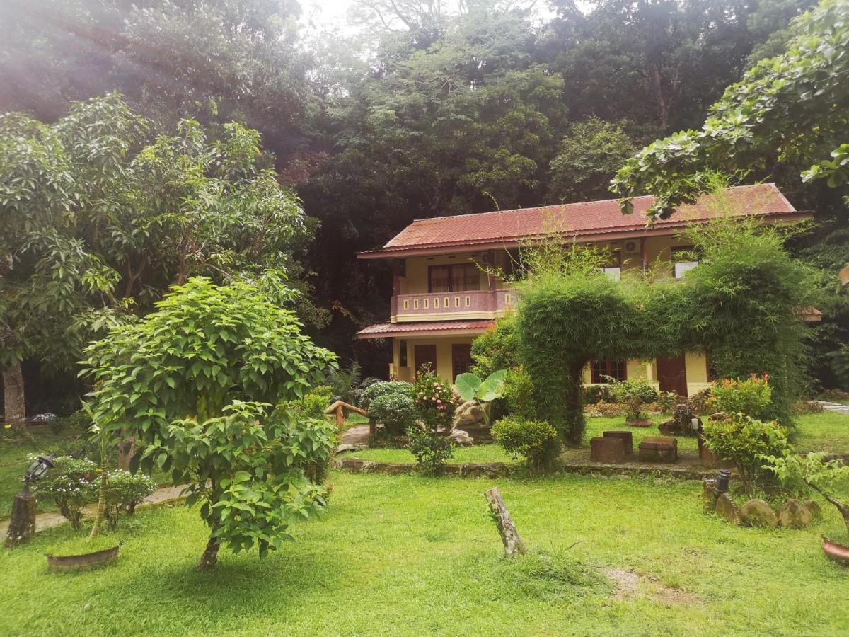 Wisma Leuser Sibayak Bukit Lawang Exterior photo