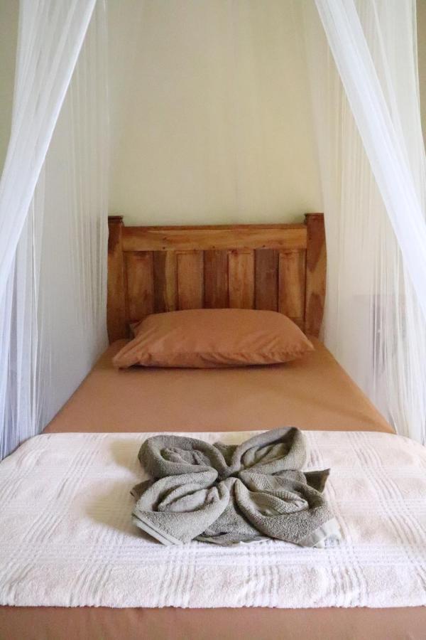 Wisma Leuser Sibayak Bukit Lawang Exterior photo
